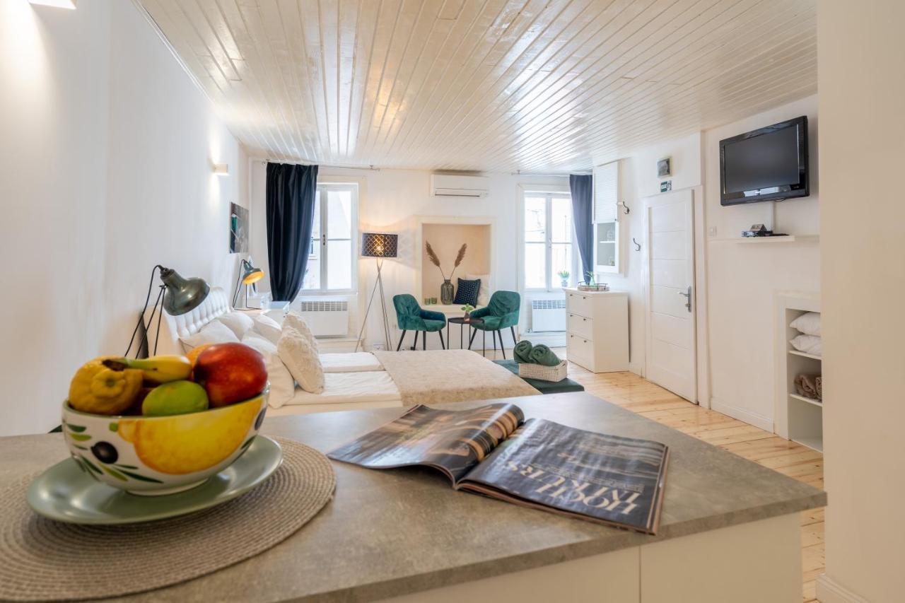 Casanoa Old Town Rovinj Apartment Bagian luar foto