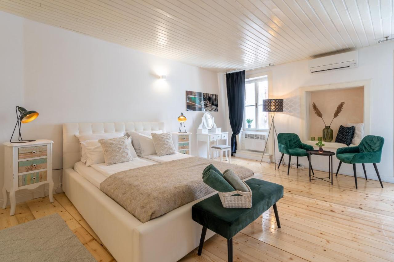 Casanoa Old Town Rovinj Apartment Bagian luar foto